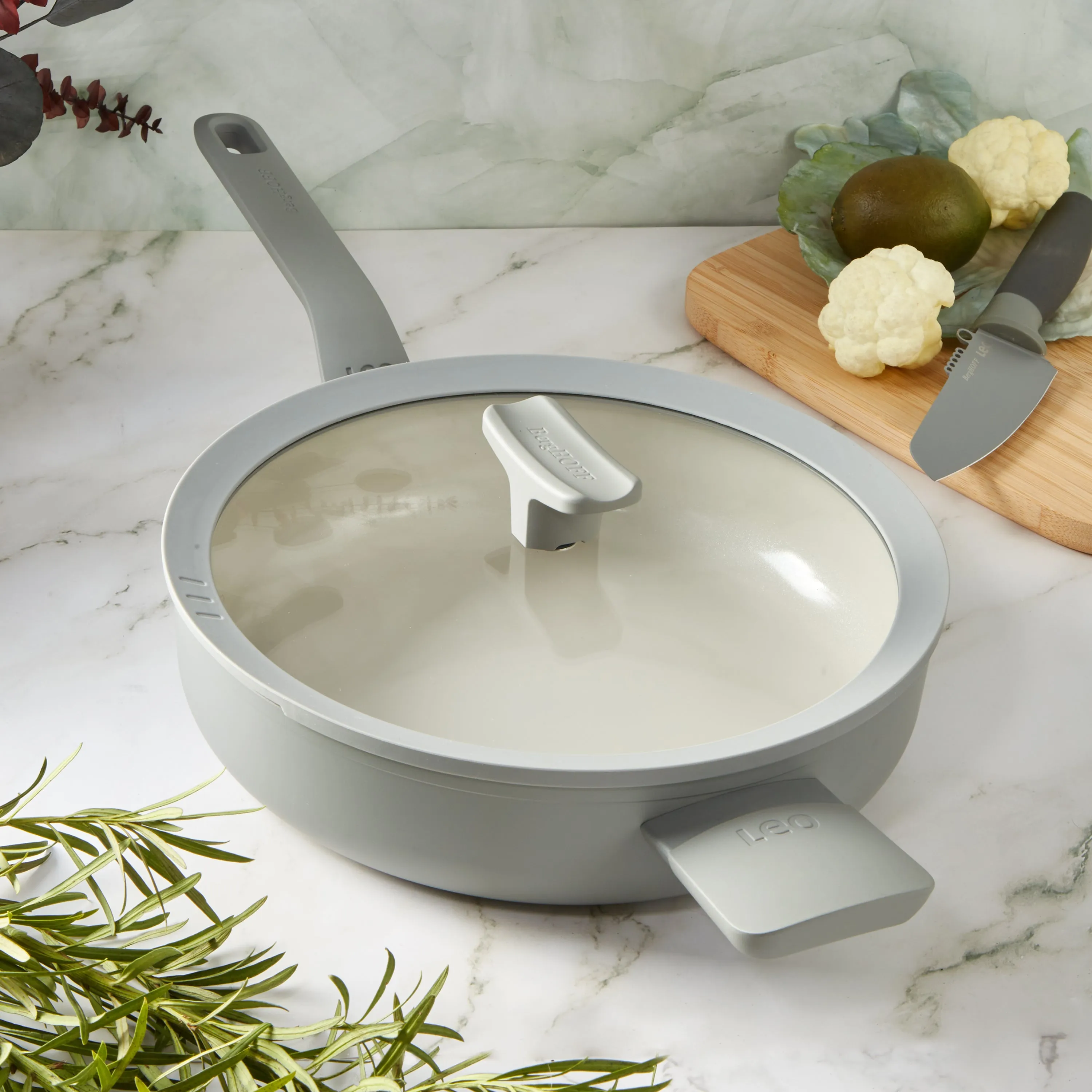 BergHOFF Balance Nonstick Ceramic Sauté Pan (Long Handle) 10.25", 3.1qt. With Glass Lid, Recycled Aluminum, Moonmist