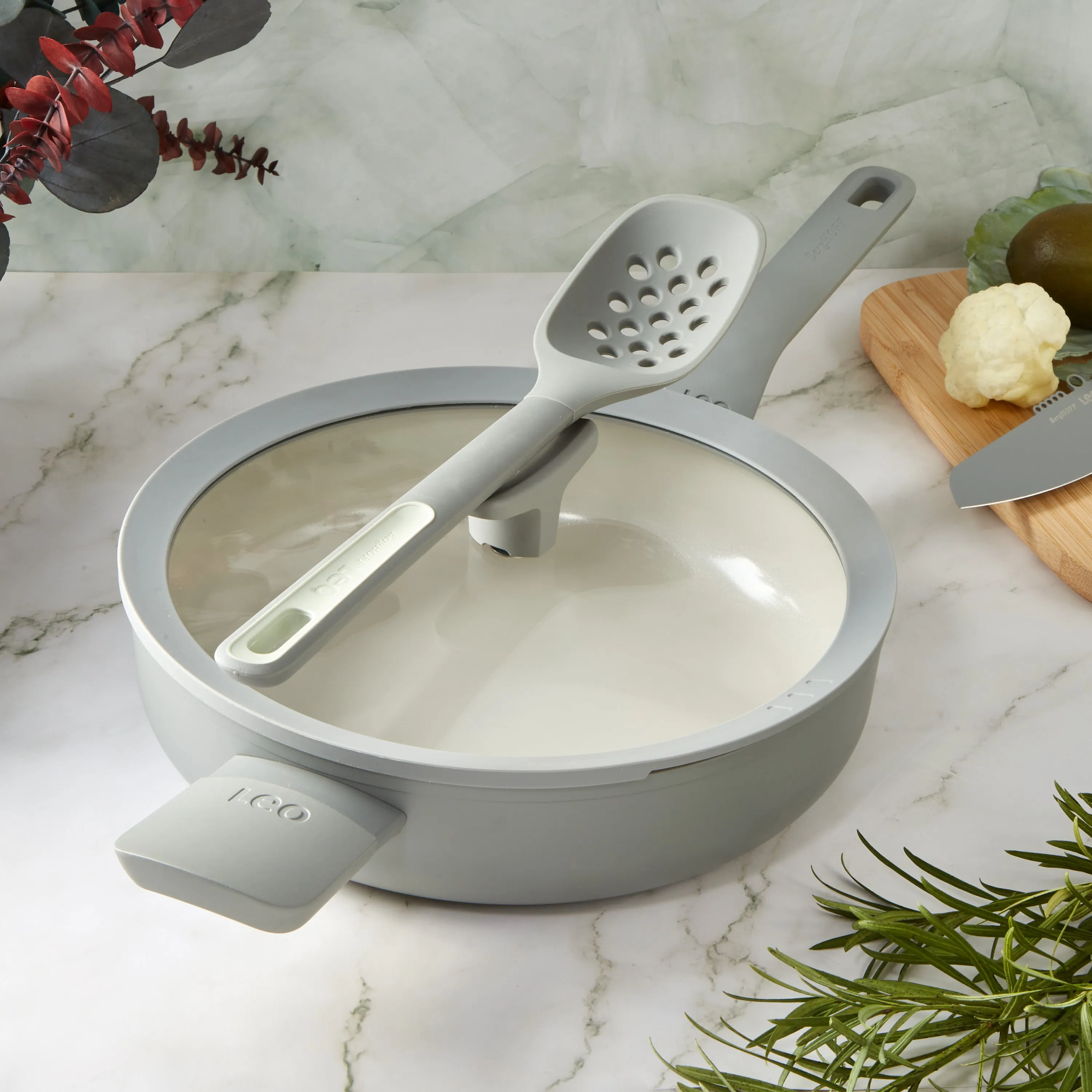 BergHOFF Balance Nonstick Ceramic Sauté Pan (Long Handle) 10.25", 3.1qt. With Glass Lid, Recycled Aluminum, Moonmist