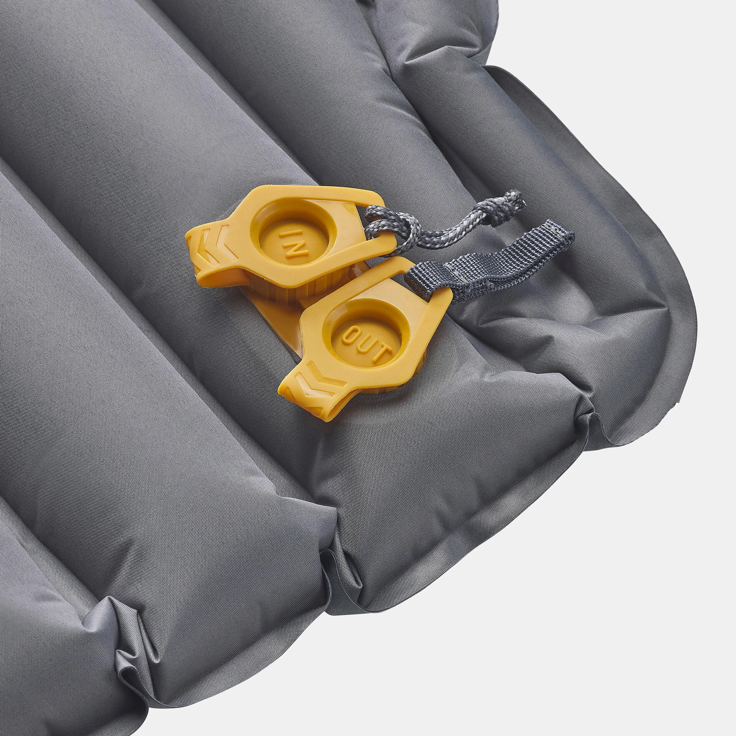Inflatable mattress Forclaz Trek 700 Air Short for hiking, gray