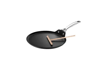 Le Creuset Toughened Non-Stick Pro Crepe Pan with Rateau