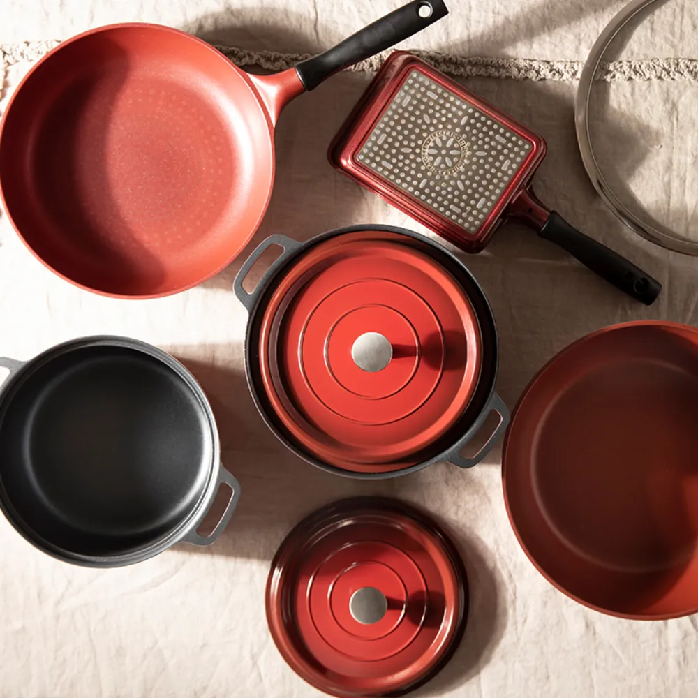 Non-Stick Pots